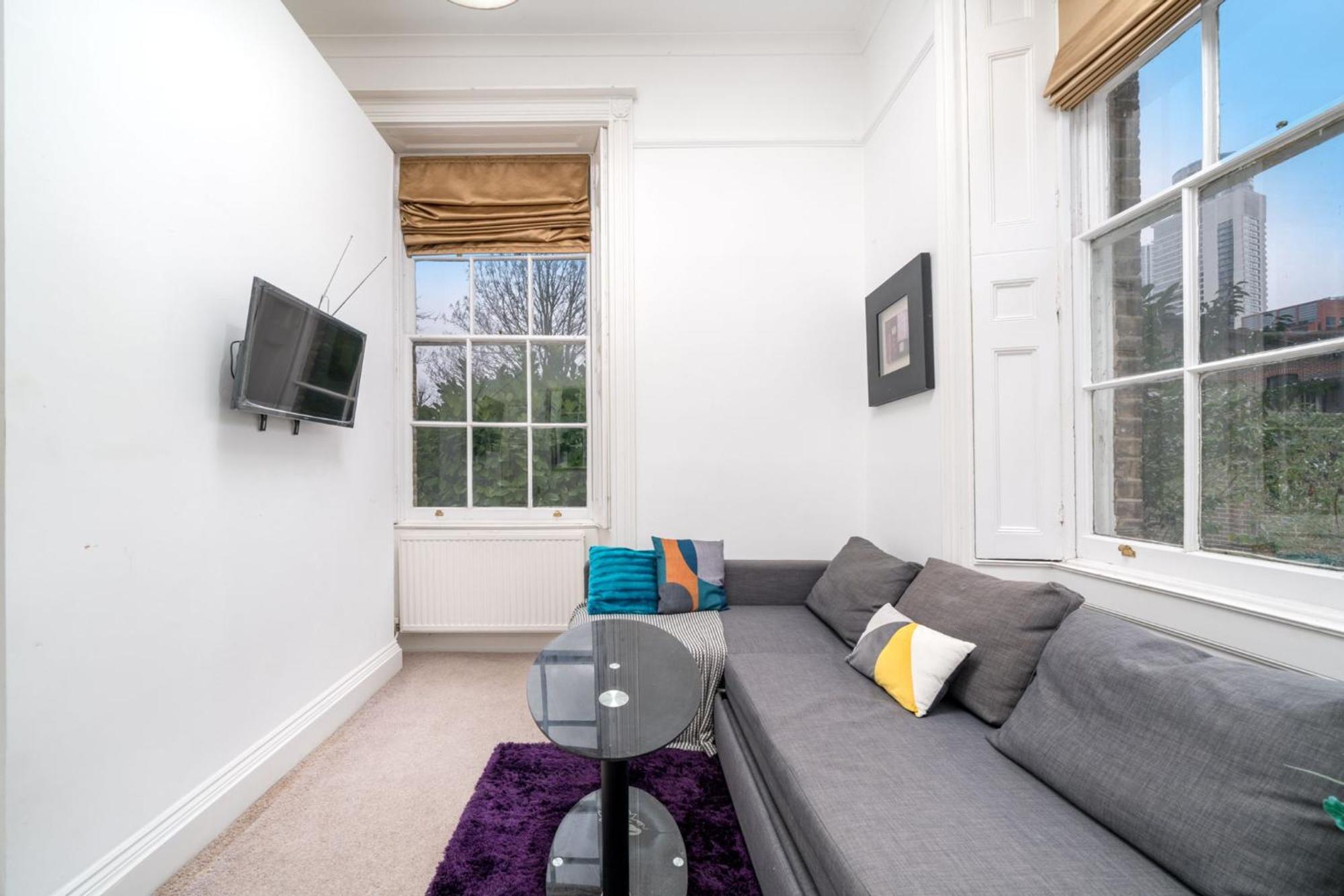 Royal By 02 Arena With Free Parking And Wi-fi * Londres